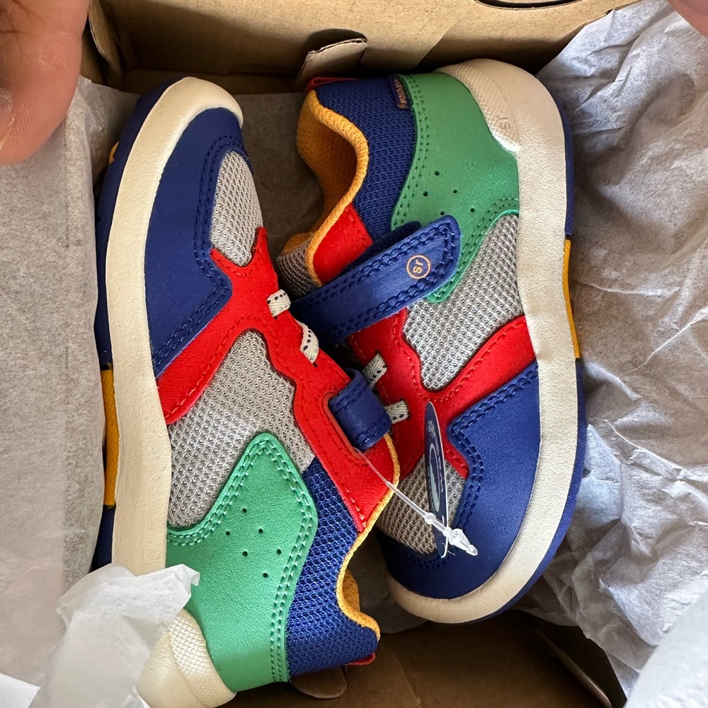 Stride Rite SRT Multi Color Winslow Sneaker Kids
